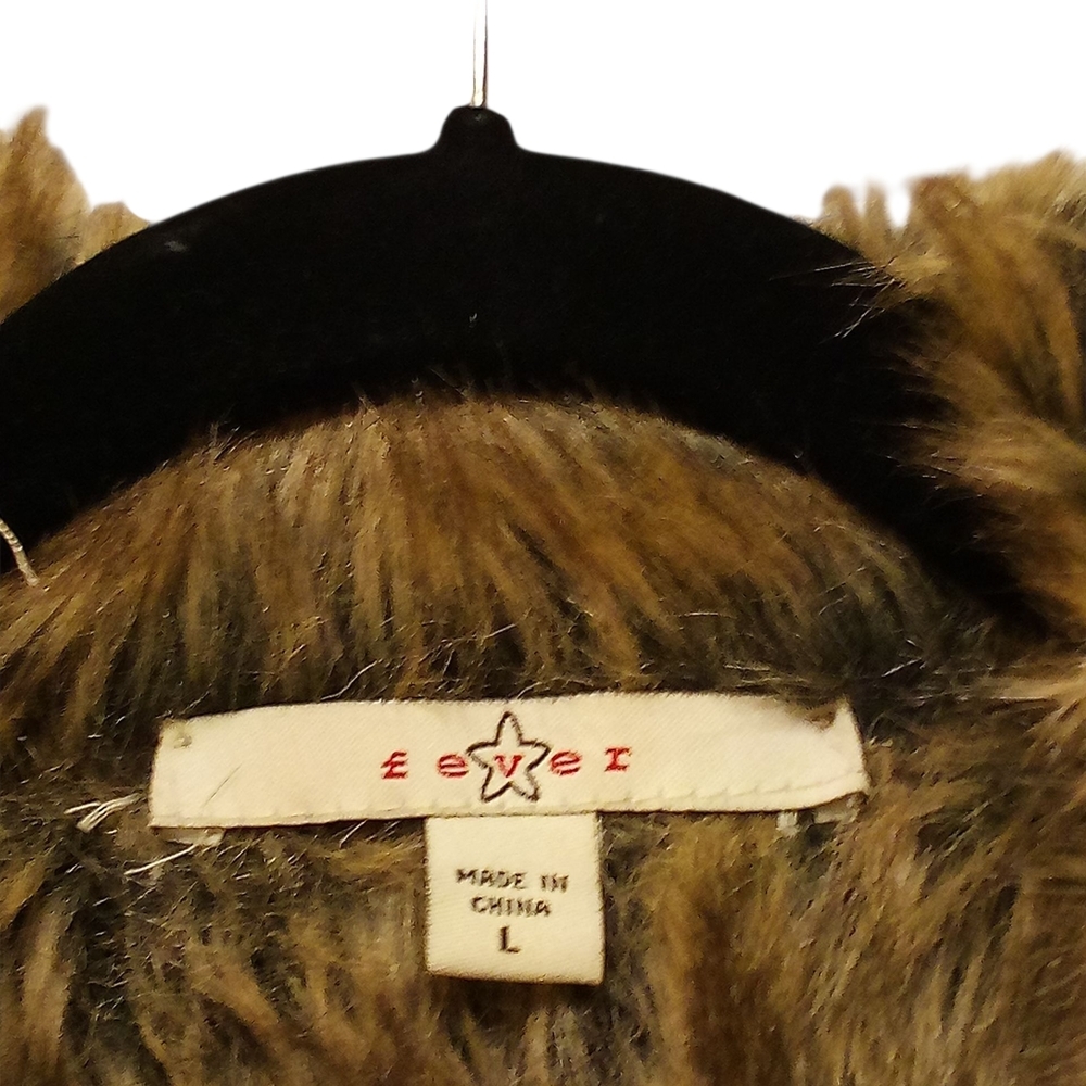 Fever -Vintage Faux Fur, Full Vest Polyester Suede, Size L Tan, 1 Button Closure - Picture 13 of 16